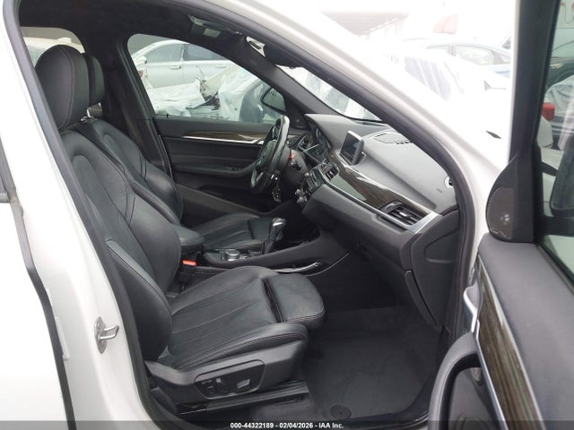 WBXHU7C31H5H32728 BMW X1 Sdrive28i