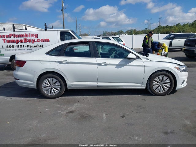 2019 Volkswagen Jetta 1.4t S მანქანა იყიდება აუქციონზე, vin: 3VWN57BU4KM237331, აუქციონის ნომერი: 44322210