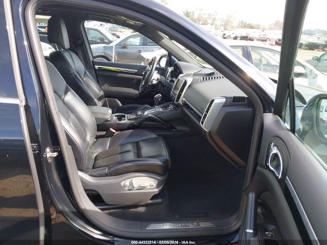 2016 PORSCHE CAYENNE E-HYBRID WP1AE2A2XGLA18336 Photo 4