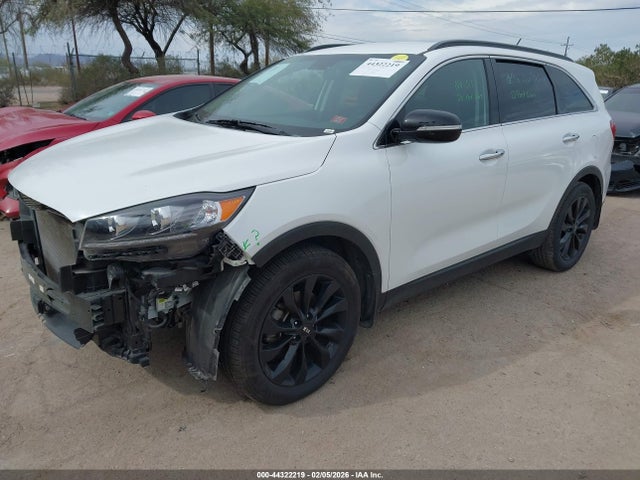 5XYPG4A53LG697996 KIA Sorento 3.3l S