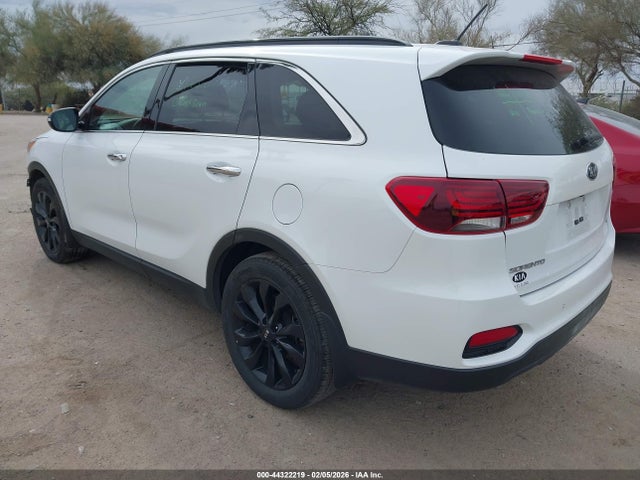 5XYPG4A53LG697996 KIA Sorento 3.3l S