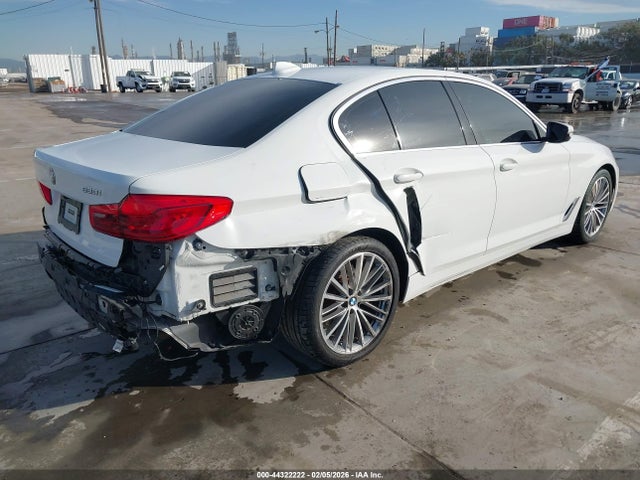 WBAJA5C54KBX49121 BMW 530I