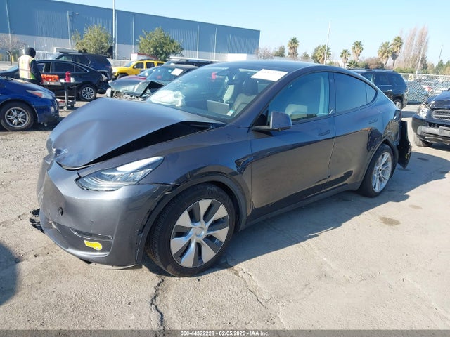 2022 TESLA MODEL Y 7SAYGDEE6NF357642 Photo 1