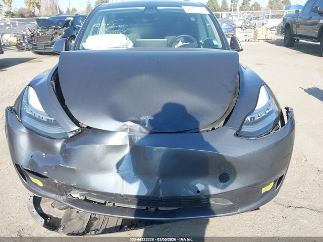 2022 TESLA MODEL Y 7SAYGDEE6NF357642 Photo 5