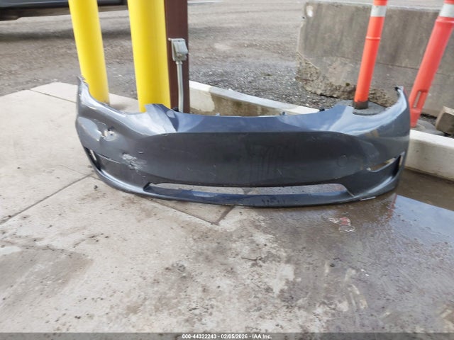 Продаж на аукціоні авто 2023 Tesla Model Y Awd/long Range Dual Motor All-wheel Drive, vin: 7SAYGDEE3PF664642, номер лоту: 44322243