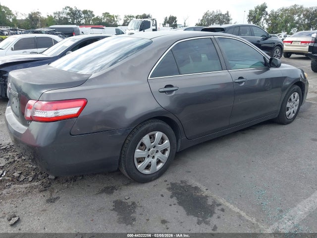 2011 TOYOTA CAMRY JTNBF3EK4B3006299 Photo 3