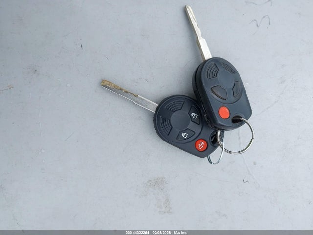 1FMCU0GX5EUB99823 Ford ESCAPE SE