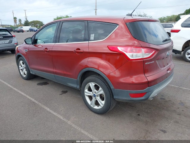1FMCU0GX5EUB99823 Ford ESCAPE SE