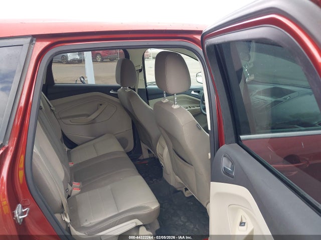 1FMCU0GX5EUB99823 Ford ESCAPE SE