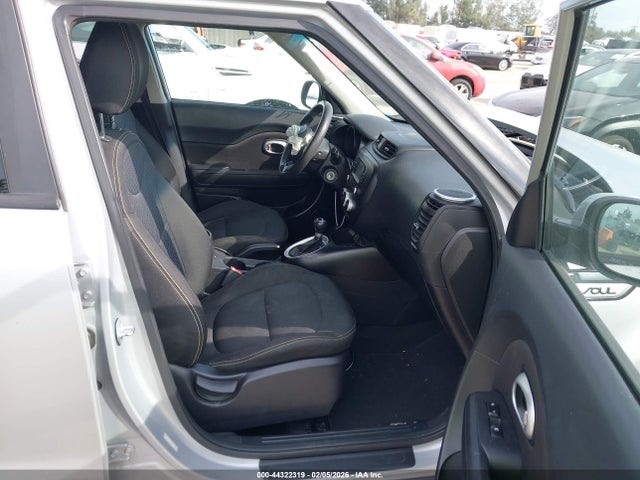 KIA SOUL + 2016 KNDJP3A56G7867559 Image 5