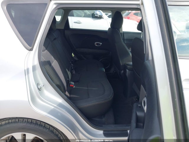 KIA SOUL + 2016 KNDJP3A56G7867559 Image 8
