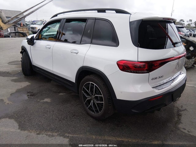 2023 MERCEDES-BENZ EQB 300 SUV W1N9M0KB1PN065696 Photo 2