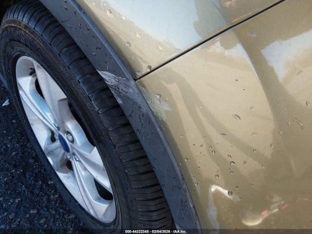 1FMCU9GX2EUA62441 Ford ESCAPE SE