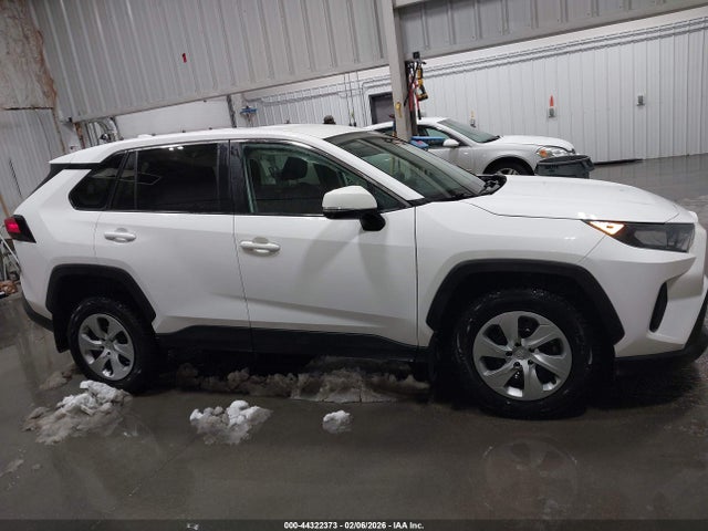 Toyota RAV4 LE 2022 2T3G1RFV4NC260750 Image 14