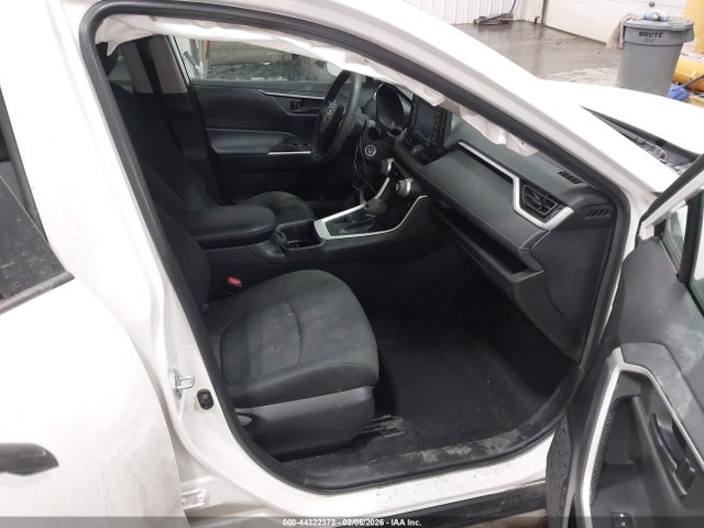Toyota RAV4 LE 2022 2T3G1RFV4NC260750 Image 5