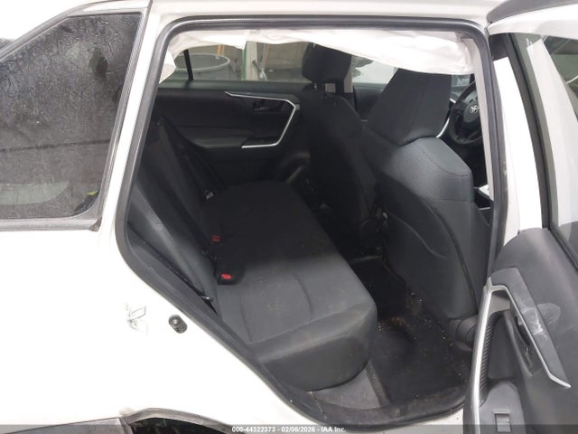 Toyota RAV4 LE 2022 2T3G1RFV4NC260750 Image 8