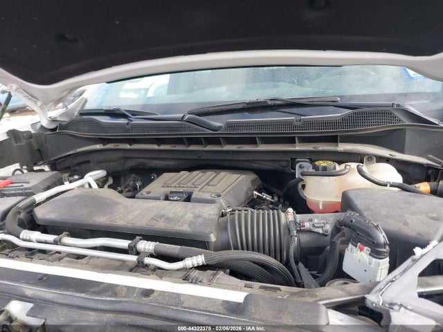 3GCPDCEK2NG608989 Chevrolet Silverado 1500 Custom Trail Boss