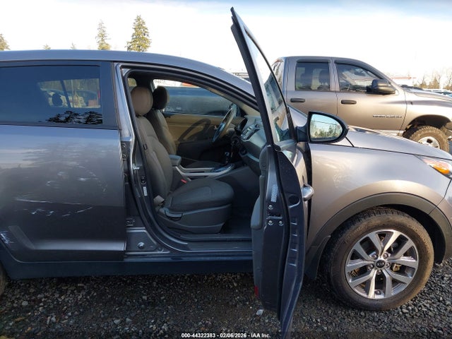 KNDPB3AC5G7838304 KIA Sportage Lx