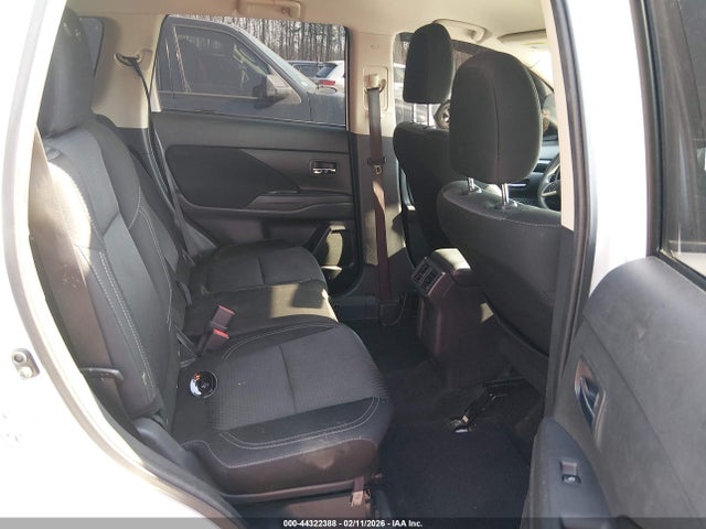 2020 MITSUBISHI OUTLANDER JA4AD2A32LZ009239 Photo 7