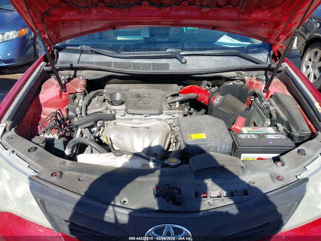 4T1BF1FK1EU733885 Toyota CAMRY LE