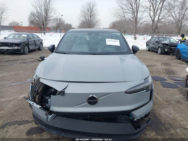 Продаж на аукціоні авто 2025 Volvo Ex30 Ultra Twin Motor Performance, Fully Electric, vin: YV4EK3ZL5S2604873, номер лоту: 44322661
