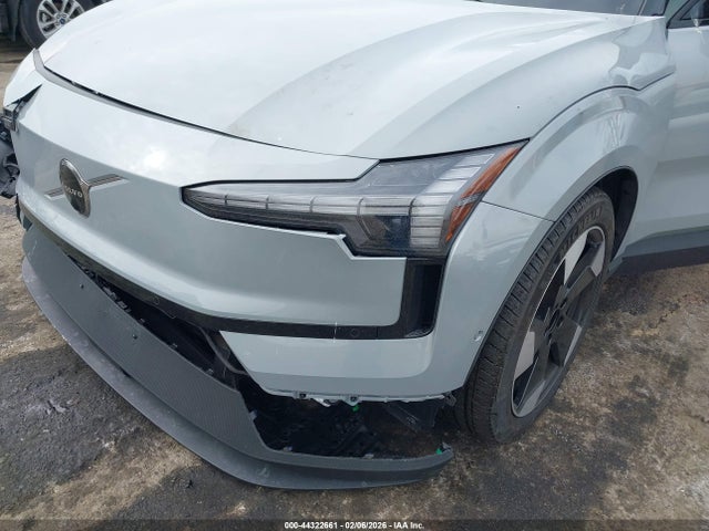 Продаж на аукціоні авто 2025 Volvo Ex30 Ultra Twin Motor Performance, Fully Electric, vin: YV4EK3ZL5S2604873, номер лоту: 44322661