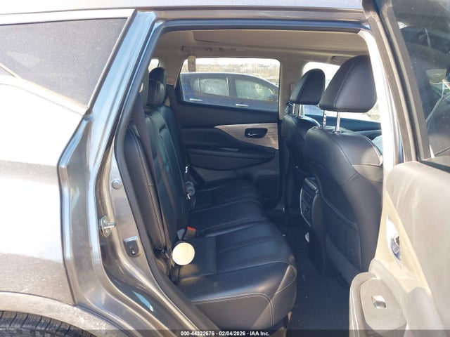 5N1AZ2MH2HN137876 Nissan MURANO SL