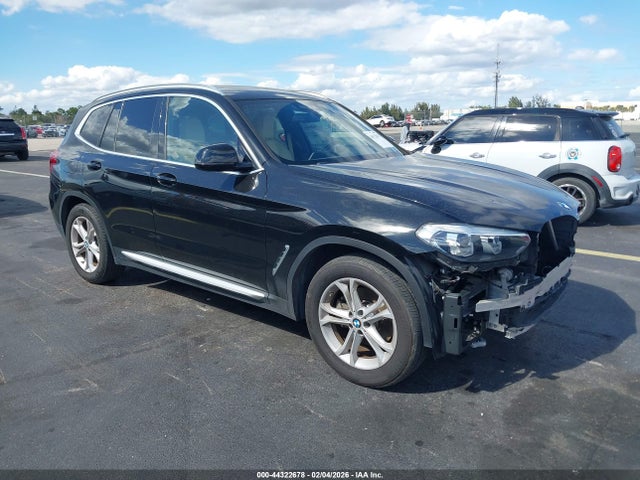 2019 BMW X3 5UXTR7C55KLF31734