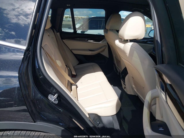 2019 BMW X3 5UXTR7C55KLF31734 Photo 7