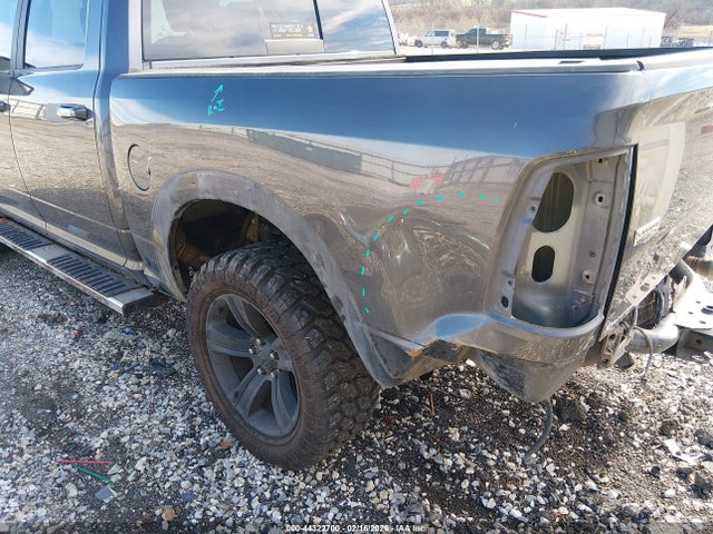 Продажа на аукционе авто 2018 Ram 1500 Laramie  4x4 5'7 Box, vin: 1C6RR7NM2JS257594, номер лота: 44322700