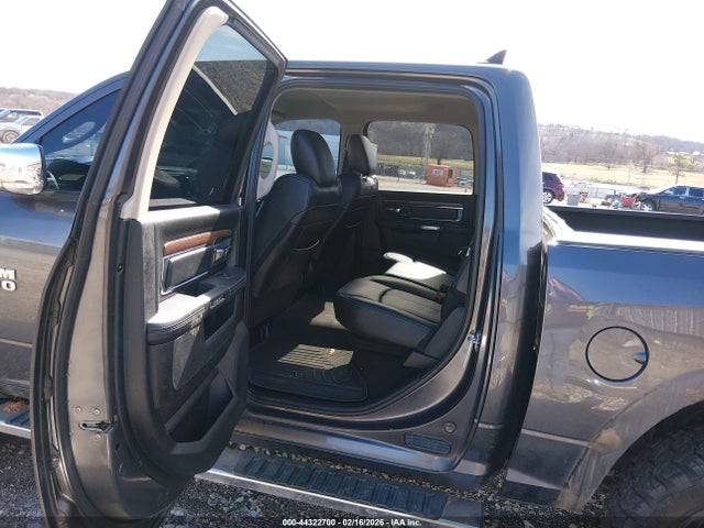 Продажа на аукционе авто 2018 Ram 1500 Laramie  4x4 5'7 Box, vin: 1C6RR7NM2JS257594, номер лота: 44322700