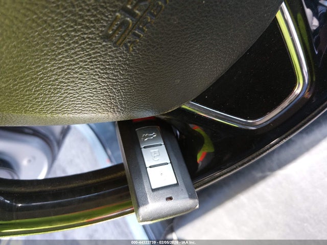 2020 MITSUBISHI OUTLANDER JA4AZ3A39LJ000432 Photo 10