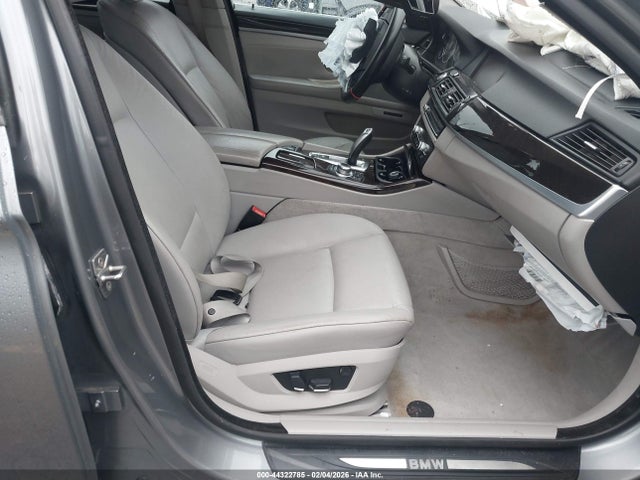 44322785 :رقم المزاد ، WBAFR7C56BC805354 vin ، 2011 Bmw 535i مزاد بيع