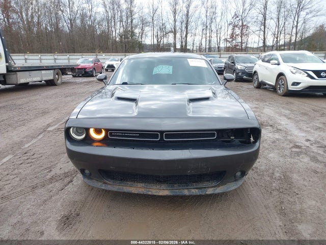 2019 Dodge Challenger Sxt მანქანა იყიდება აუქციონზე, vin: 2C3CDZAG9KH624173, აუქციონის ნომერი: 44322815