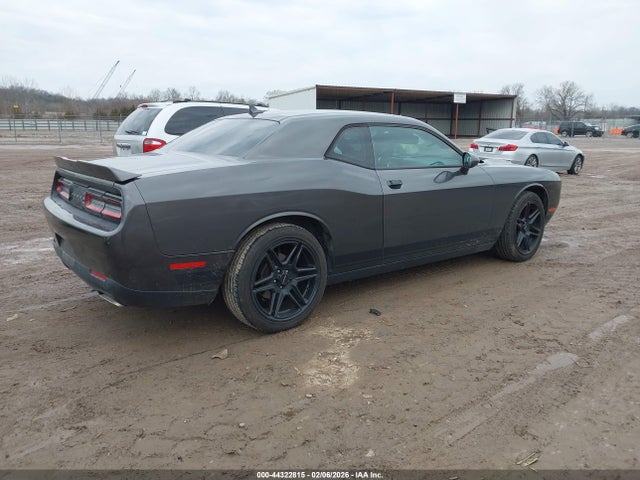 2019 Dodge Challenger Sxt მანქანა იყიდება აუქციონზე, vin: 2C3CDZAG9KH624173, აუქციონის ნომერი: 44322815