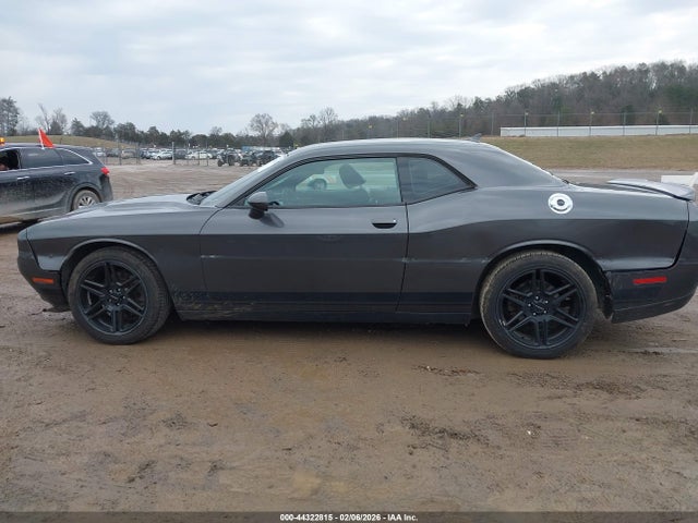 2019 Dodge Challenger Sxt მანქანა იყიდება აუქციონზე, vin: 2C3CDZAG9KH624173, აუქციონის ნომერი: 44322815