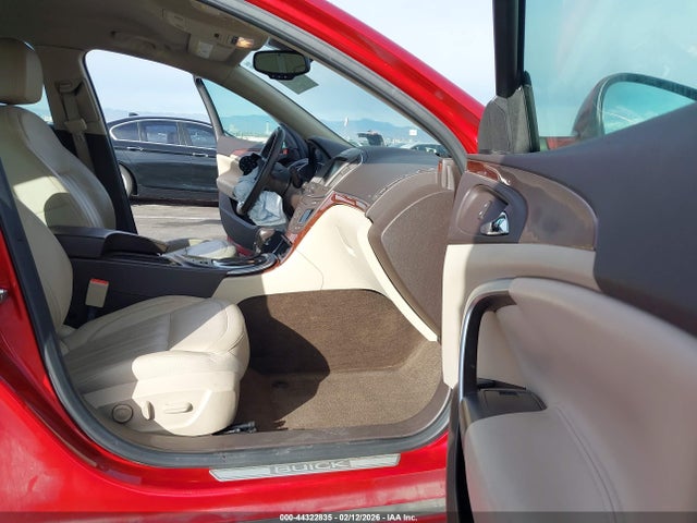 2014 Buick Regal Turbo/e-assist Premium I მანქანა იყიდება აუქციონზე, vin: 2G4GN5EX2E9300179, აუქციონის ნომერი: 44322835