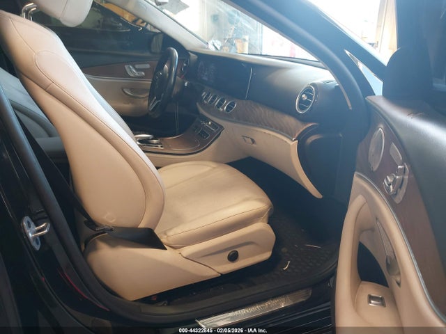 Aukcja sprzedaży 2020 Mercedes-benz E 350 4matic, vin: W1KZF8EB6LA802510, numer aukcji: 44322845