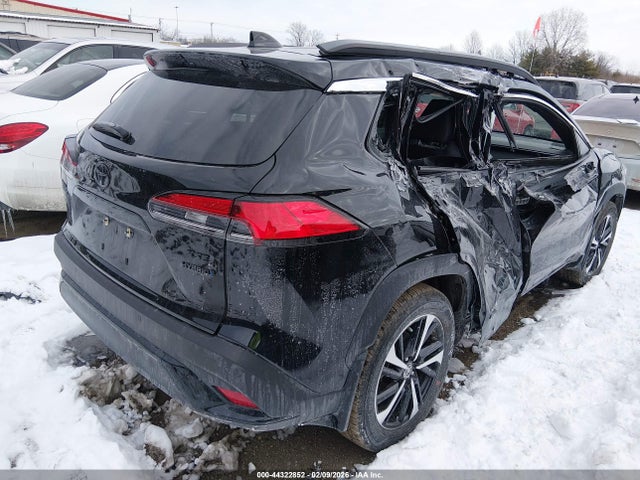 2024 TOYOTA COROLLA CROSS HYBRID 7MUFBABG5RV029725 Photo 3