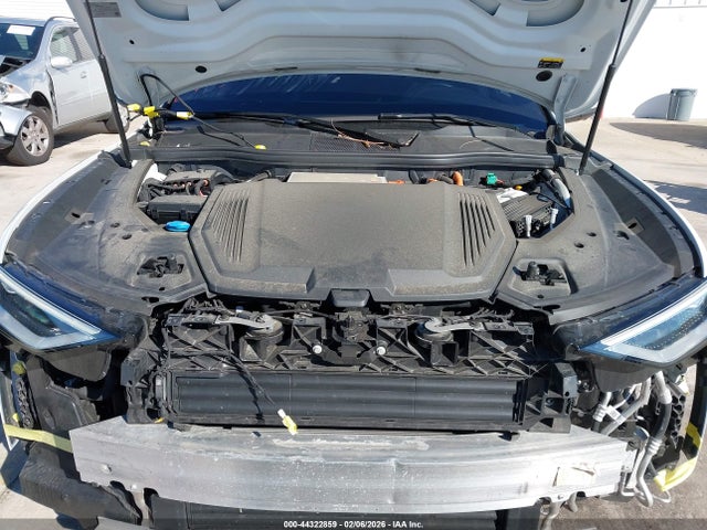 WA1CAAGE3RB017078 Audi Q8 E-tron S Line Premium Plus Quattro