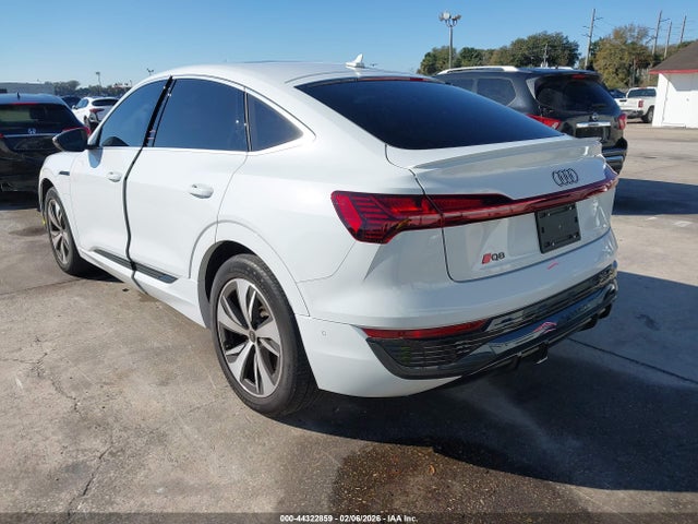 WA1CAAGE3RB017078 Audi Q8 E-tron S Line Premium Plus Quattro