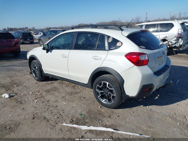 Subaru Crosstrek 2.0i Premium 2017 JF2GPABC2HH252905 Image 3