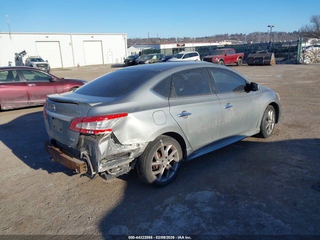 3N1AB7AP7EL606881 Nissan SENTRA SR
