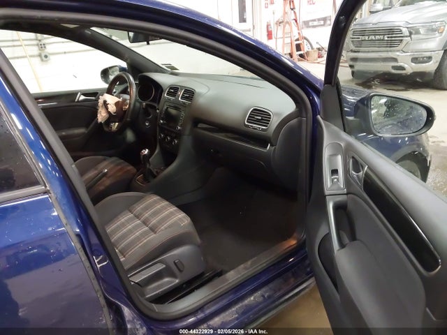 44322929 :رقم المزاد ، WVWGD7AJ2DW039498 vin ، 2013 Volkswagen Gti مزاد بيع