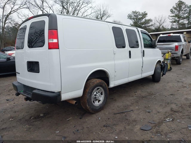 1GCWGAFG4K1368243 Chevrolet Express 2500 Work Van