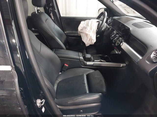 2021 MERCEDES-BENZ GLB 250 W1N4M4HB3MW108952 Photo 4