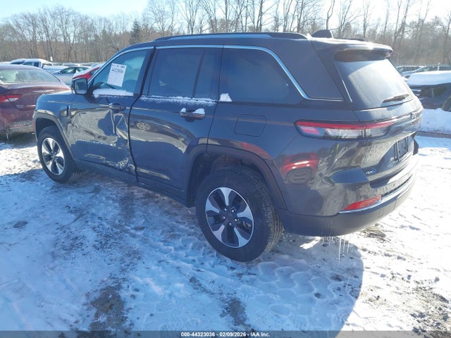 2024 JEEP GRAND CHEROKEE 4XE 1C4RJYB6XRC713097 Photo 2