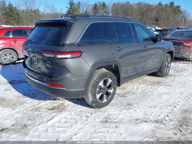 2024 JEEP GRAND CHEROKEE 4XE 1C4RJYB6XRC713097 Photo 3