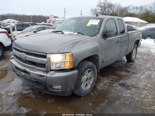 2009 Chevrolet Silverado 1500 Lt მანქანა იყიდება აუქციონზე, vin: 1GCEK29009Z228202, აუქციონის ნომერი: 44323122