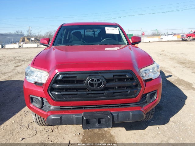 5TFAX5GNXGX063445 Toyota Tacoma Sr
